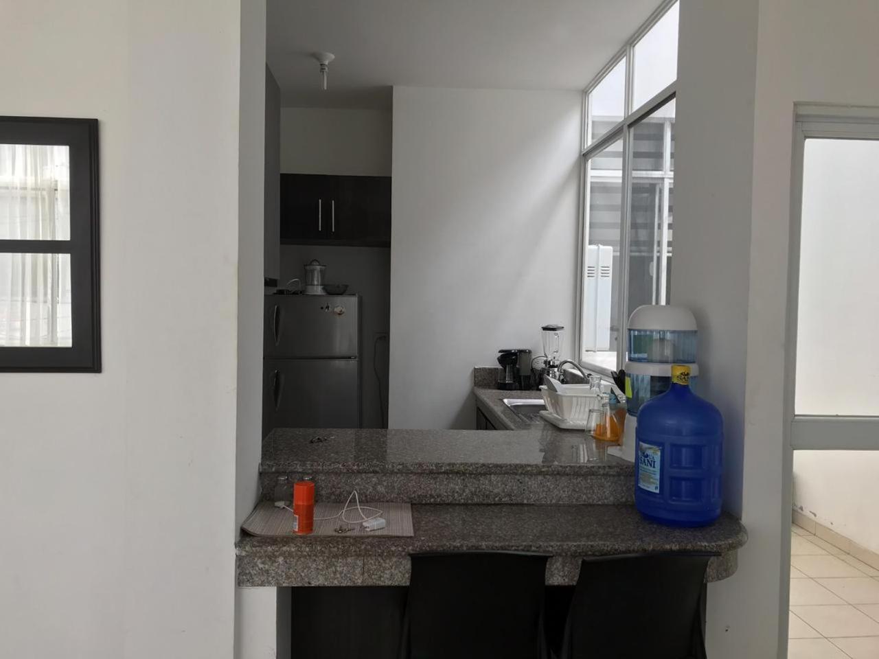 Departamento En El Centro De Manta Apartment Exterior photo